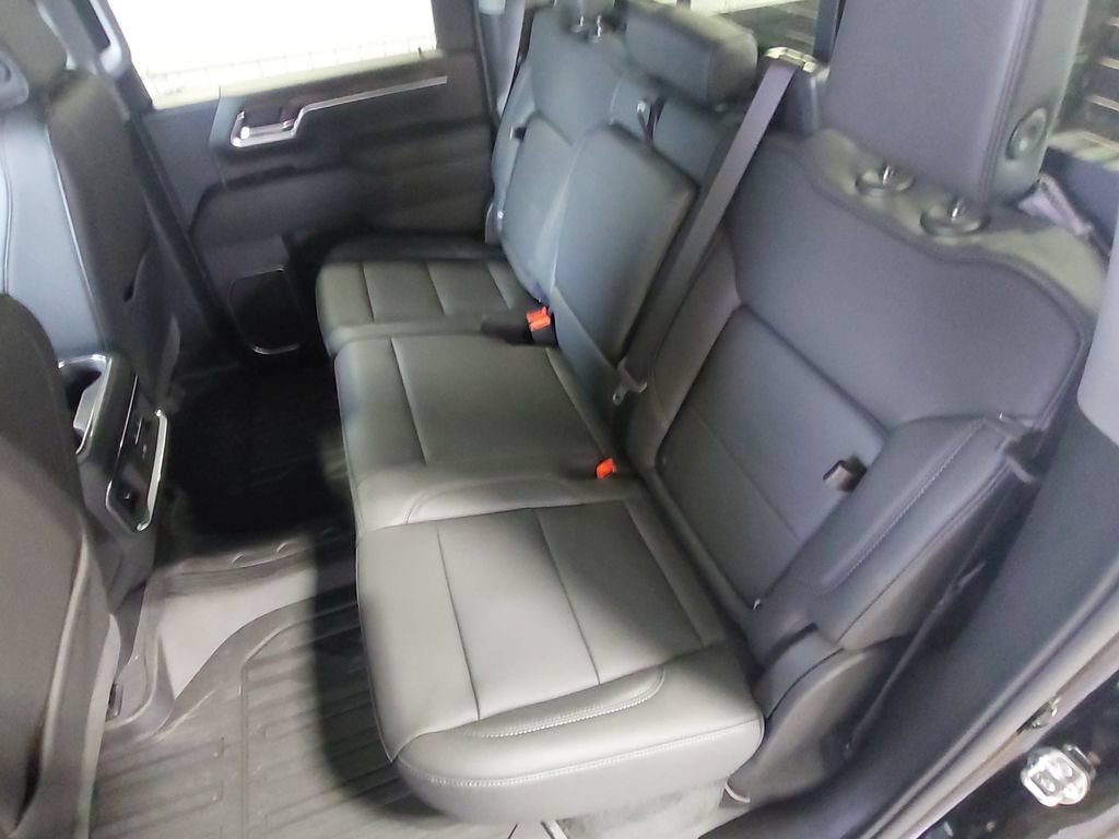 New 2026 GMC Sierra 3500 SLT w/ SLT Premium Package AWD/4WD image 13