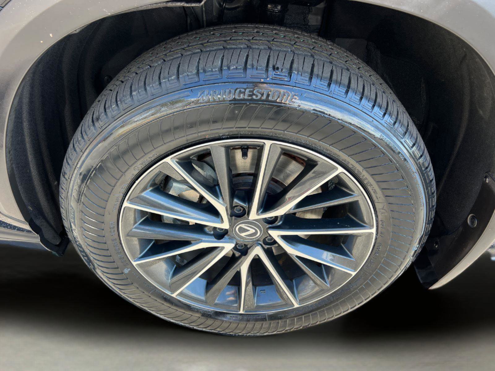 Used 2024 Lexus NX 350 AWD image 12