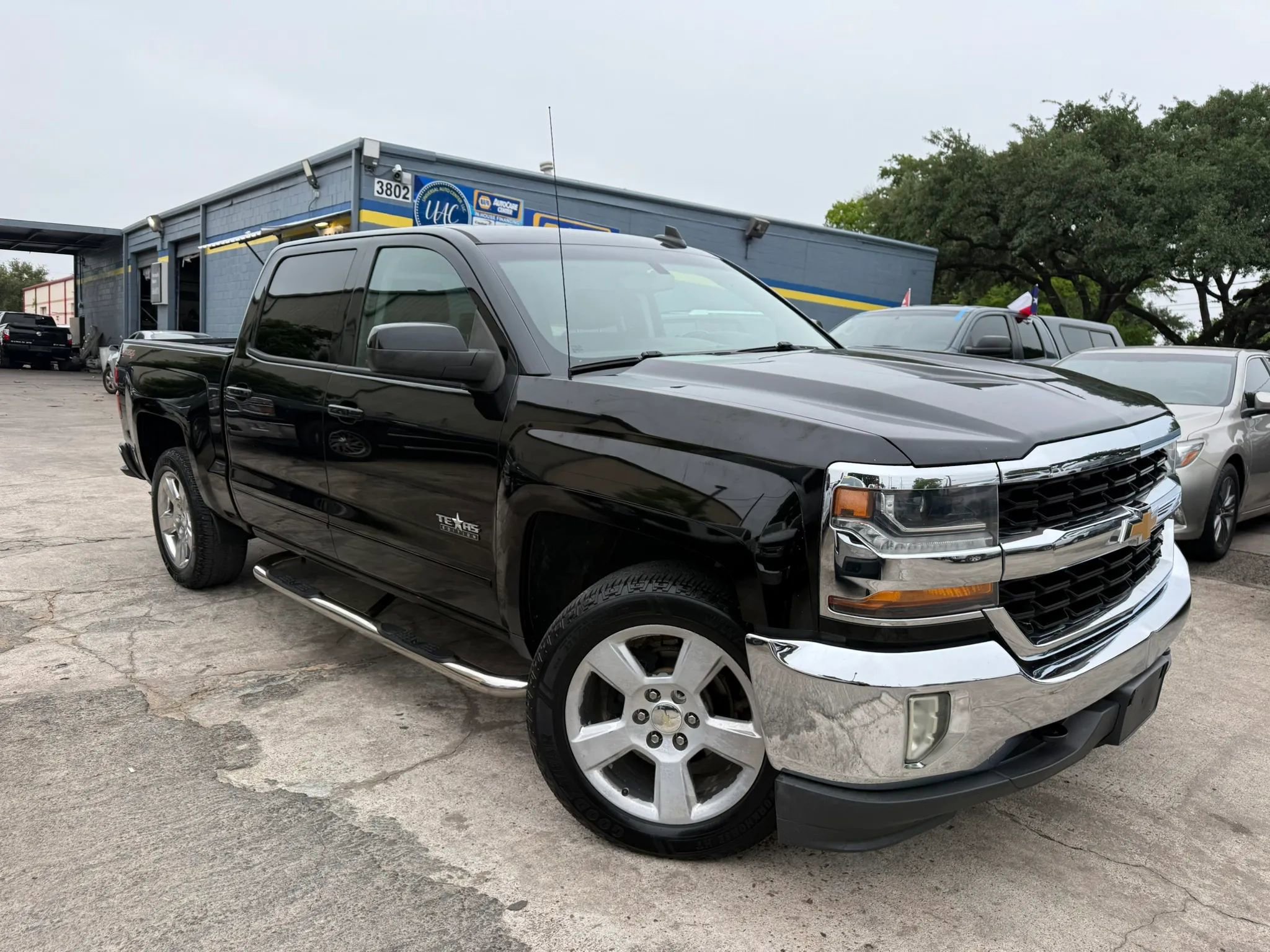 Used 2017 Chevrolet Silverado 1500 LT w/ Texas Edition