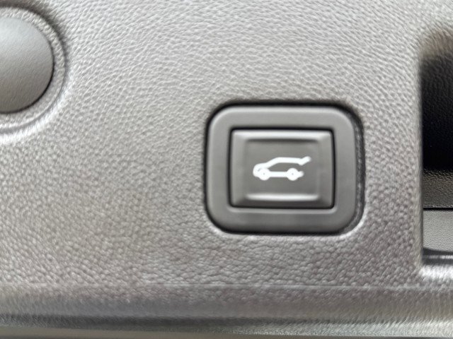 Used 2024 Chevrolet Equinox LT image 12