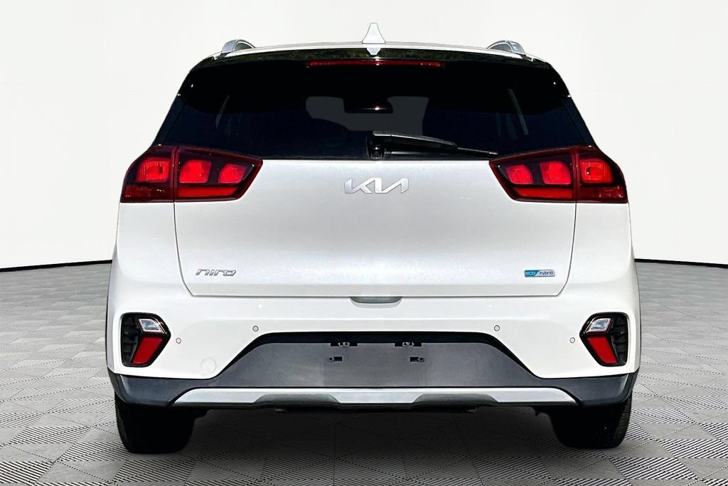 Used 2022 Kia Niro LXS FWD image 7