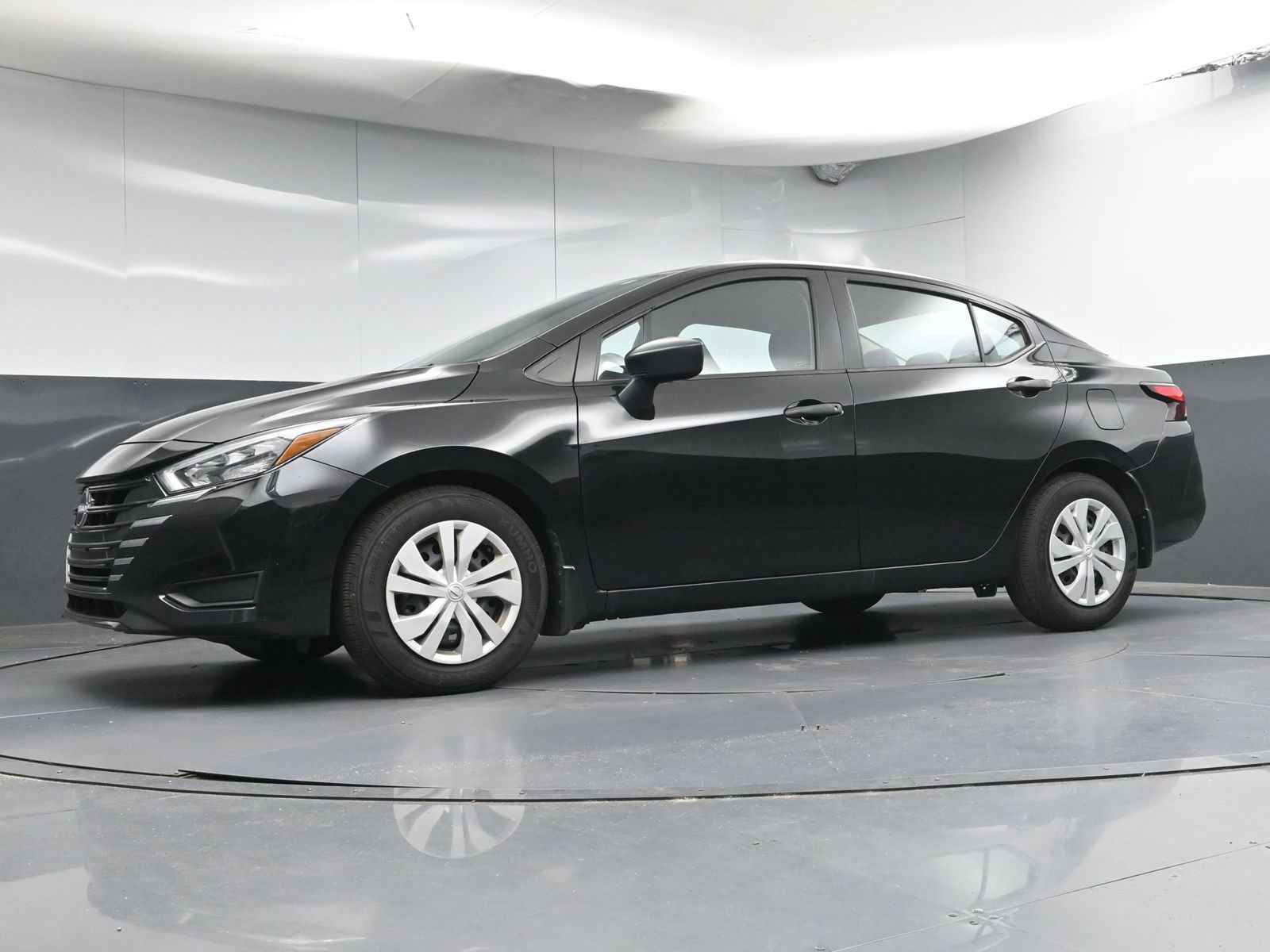 Certified 2025 Nissan Versa S w/ Trunk Package FWD image 19