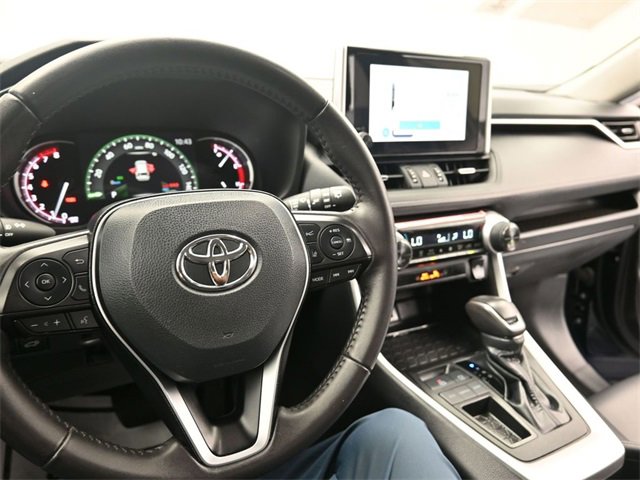 Used 2024 Toyota RAV4 XLE Premium image 14