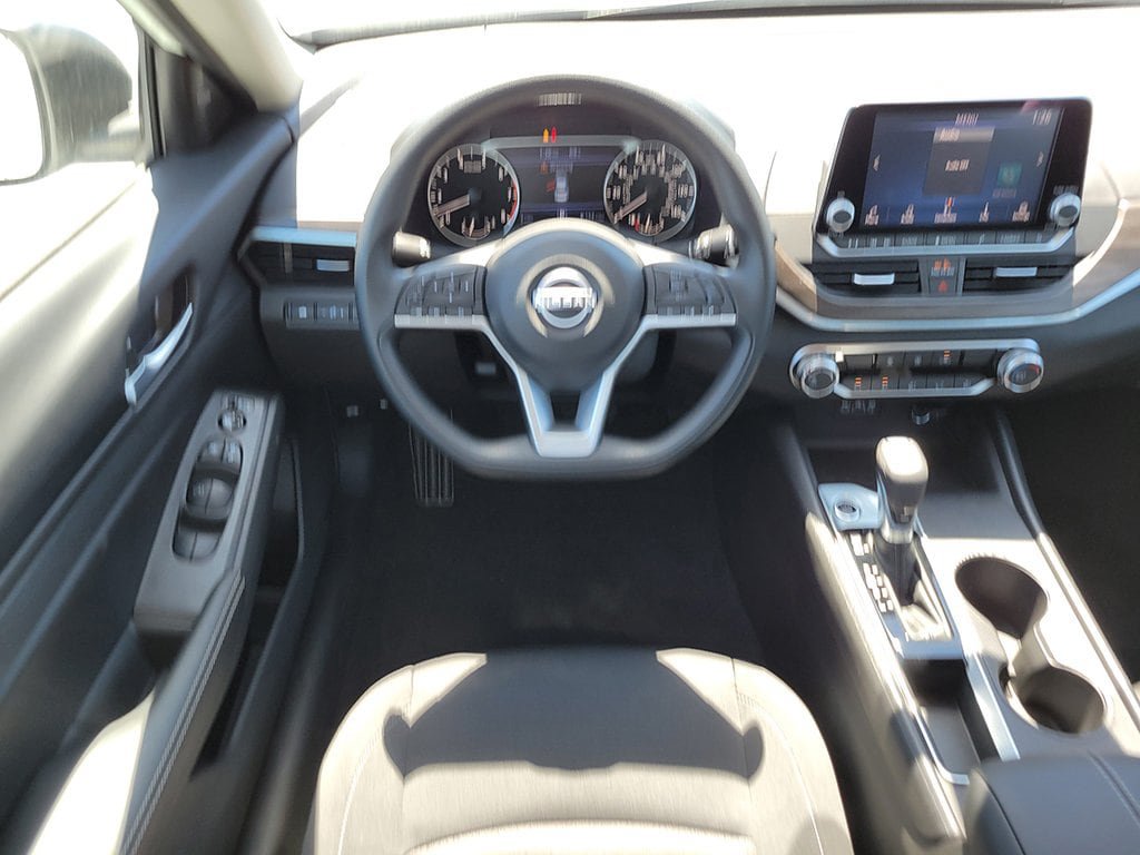 New 2026 Nissan Altima 2.5 SV FWD image 20