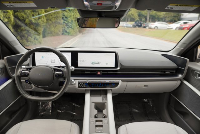 Used 2023 Hyundai Ioniq 6 SEL RWD image 20