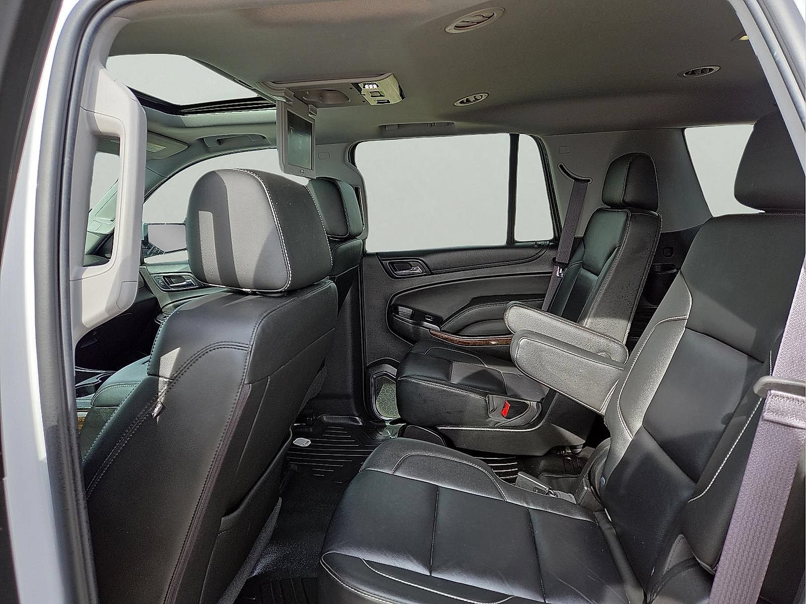 Used 2017 Chevrolet Tahoe LT AWD/4WD image 11