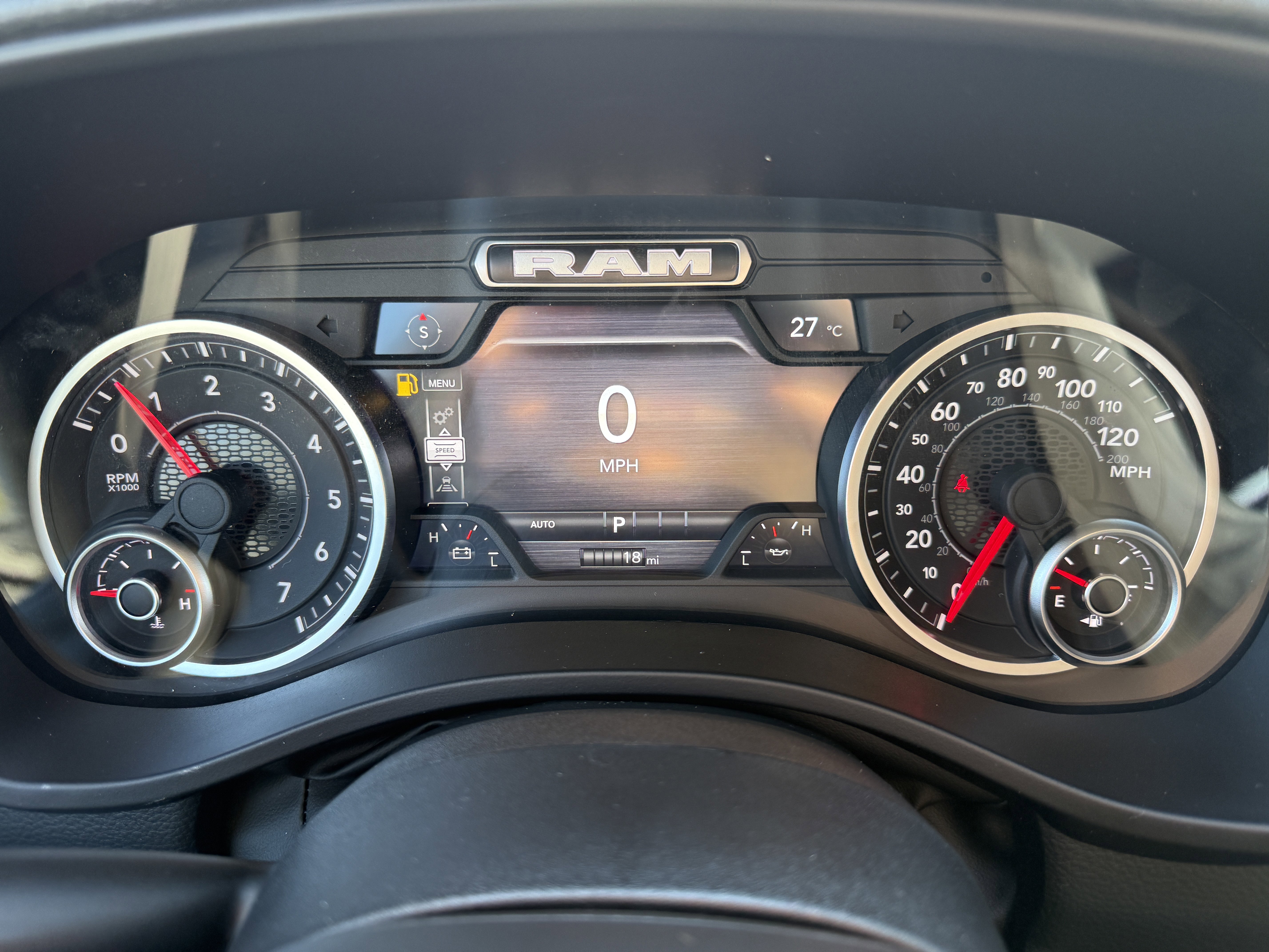 New 2026 RAM 1500 Laramie w/ Sport Appearance Package AWD/4WD image 11