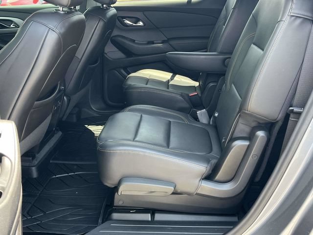 Used 2021 Chevrolet Traverse RS w/ LPO, Floor Liner Package FWD image 15