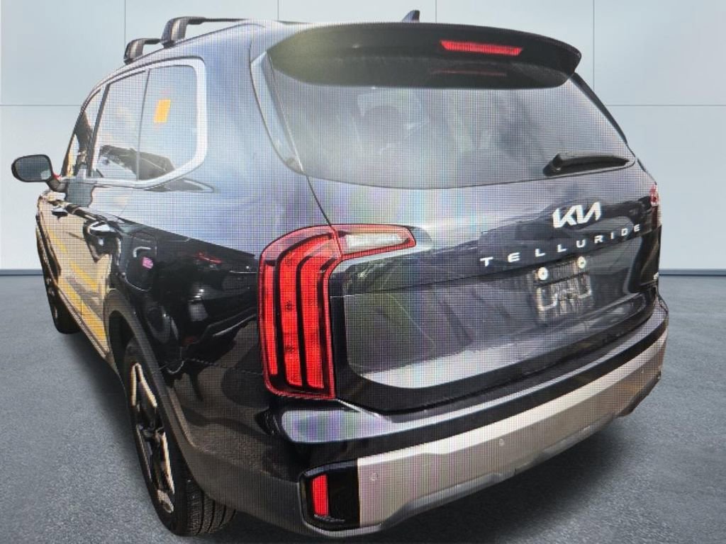 Used 2025 Kia Telluride S image 5