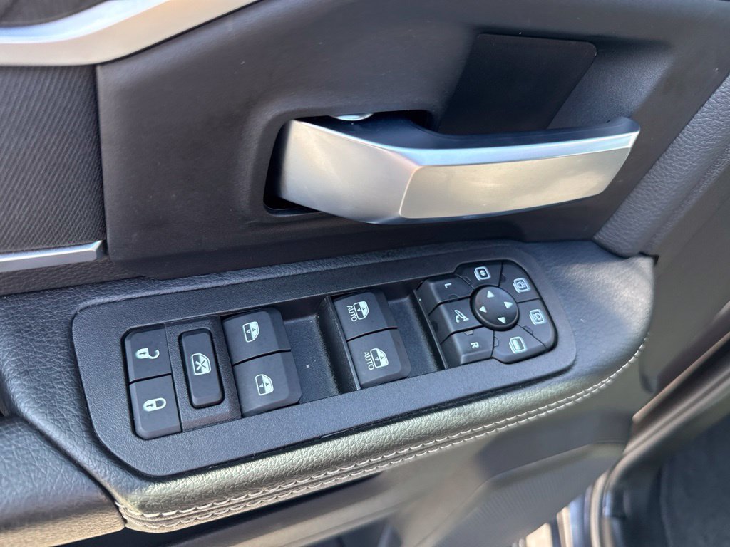 Certified 2026 RAM 2500 Big Horn AWD/4WD image 14