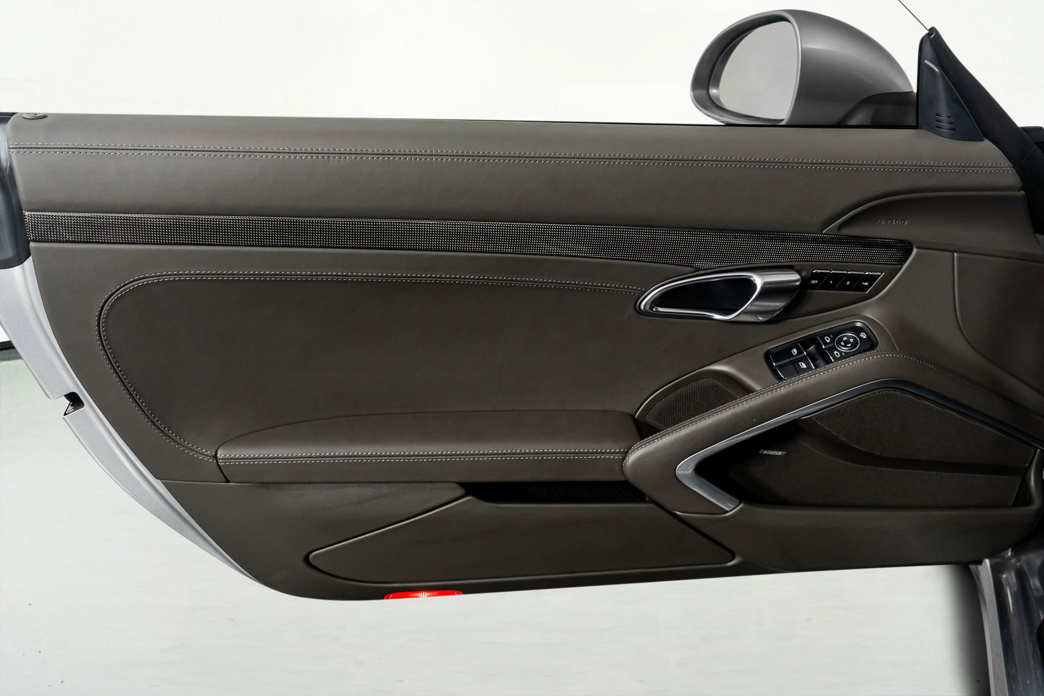 Used 2017 Porsche 911 Turbo S image 44