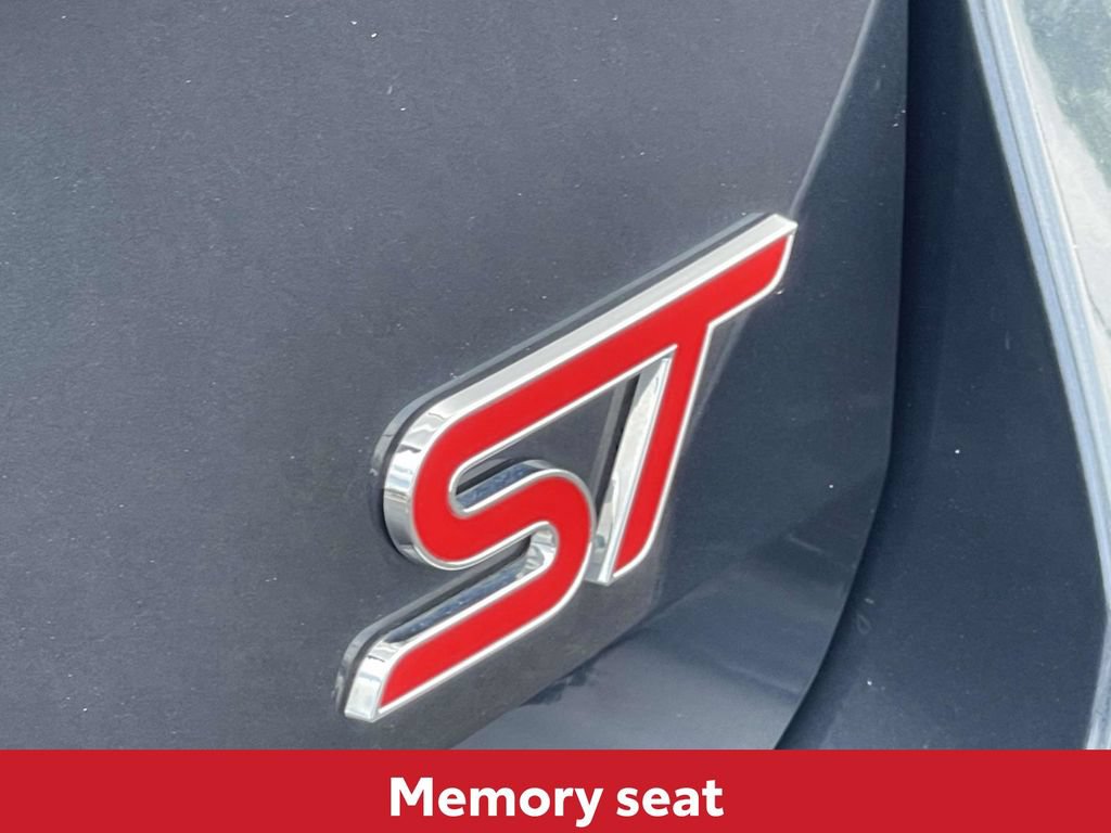 Used 2023 Ford Explorer ST w/ ST Street Pack AWD/4WD image 10