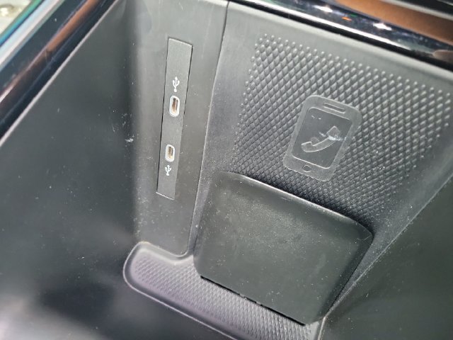 Certified 2024 Volkswagen ID.4 Pro RWD image 25