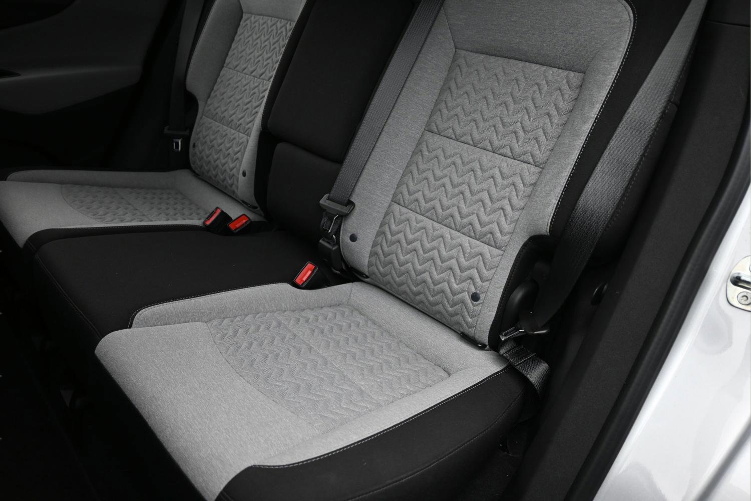 Used 2022 Chevrolet Equinox LS image 27