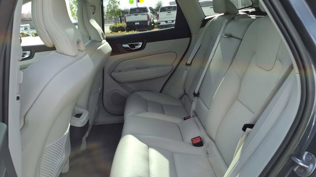 Certified 2023 Volvo XC60 B5 Plus w/ Climate Package image 17