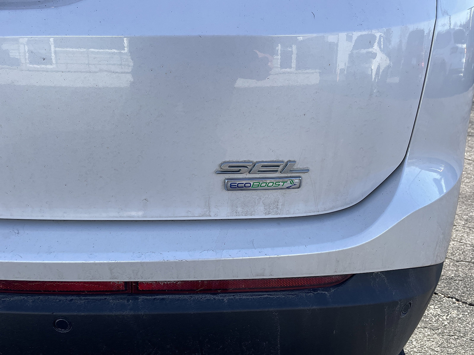 Used 2018 Ford Edge SEL w/ Equipment Group 201A image 12