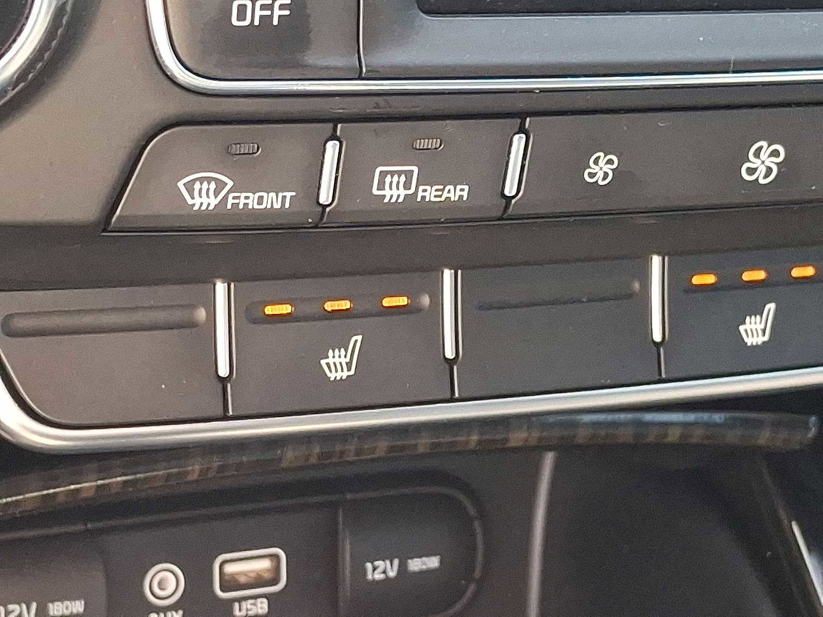 Used 2019 Kia Sorento EX image 19