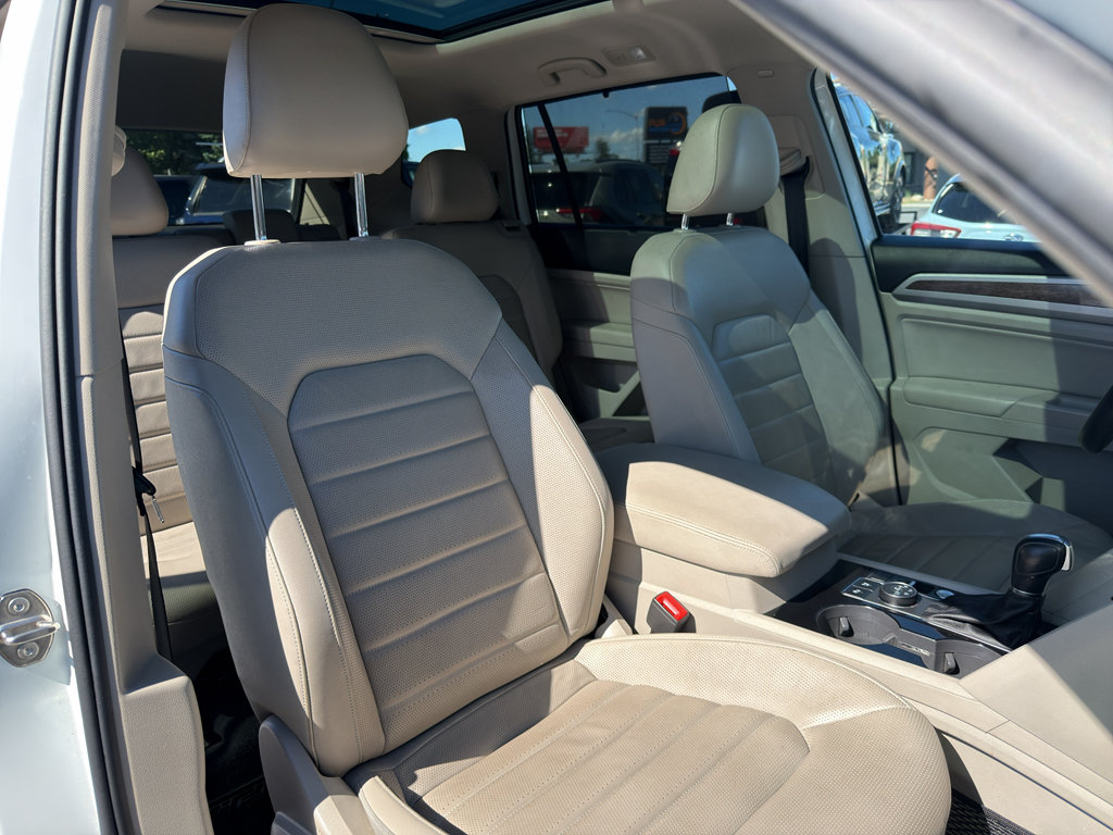 Used 2018 Volkswagen Atlas SEL Premium AWD/4WD image 19