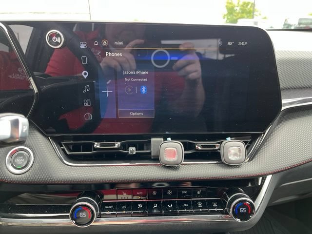 Used 2025 Chevrolet Equinox RS w/ Safety and Technology Package AWD/4WD image 14