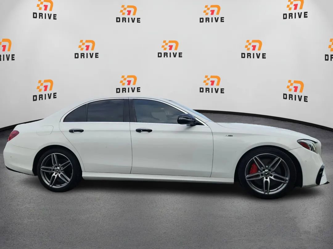 Used 2018 Mercedes-Benz E 300 w/ Premium 1 Package image 4