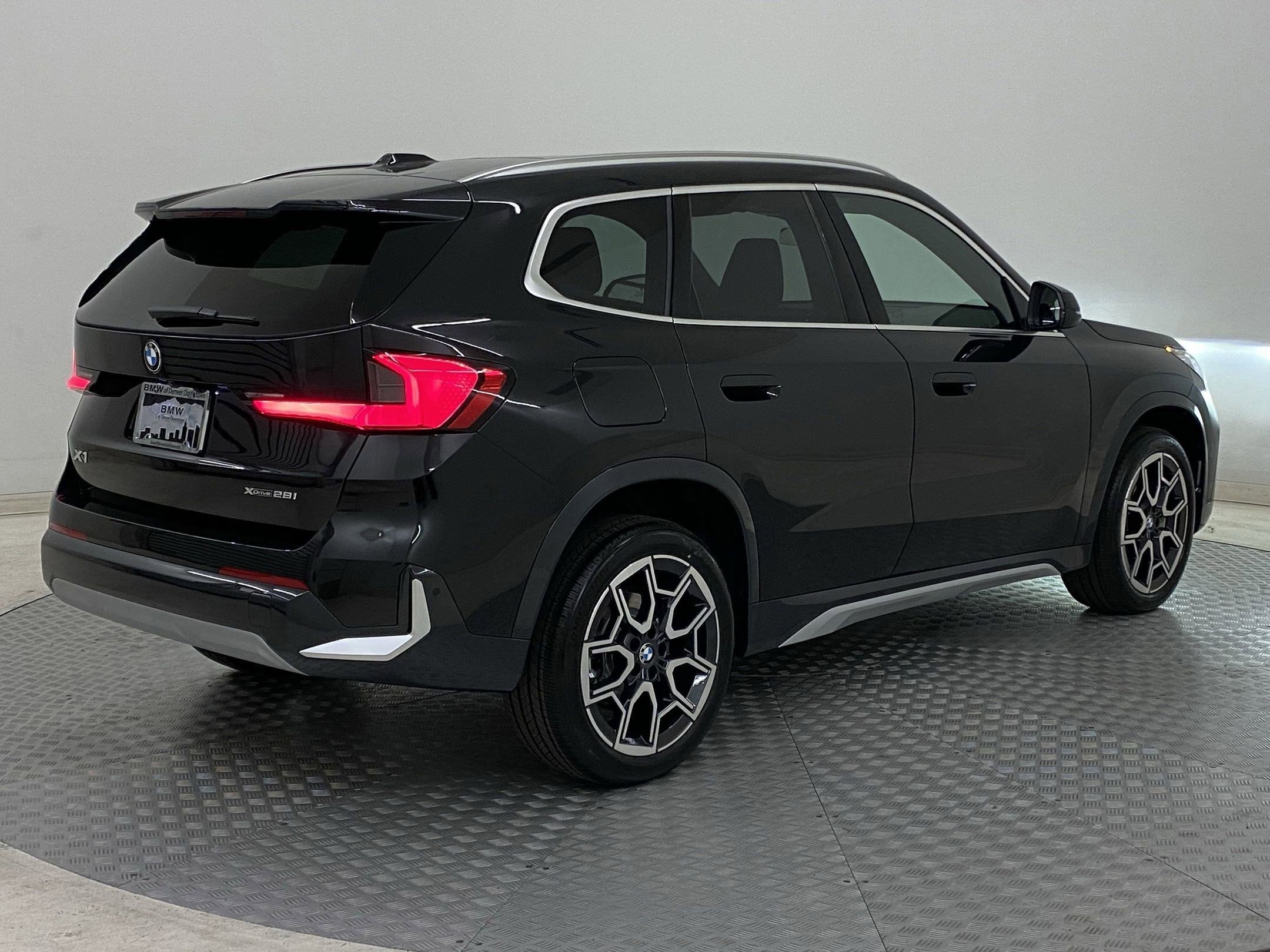 Used 2025 BMW X1 xDrive28i w/ Convenience Package image 8