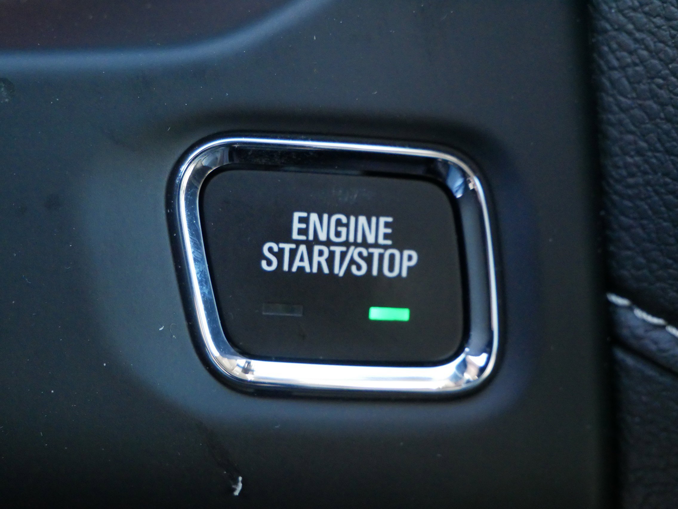 Used 2023 GMC Acadia SLT w/ Technology Package image 33