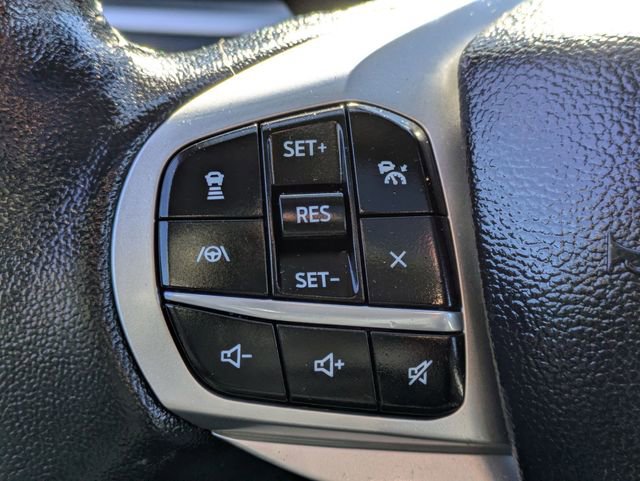 Used 2022 Ford Explorer XLT w/ Equipment Group 202A image 17