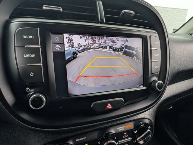 Used 2022 Kia Soul LX w/ Paint Protection Package FWD image 21