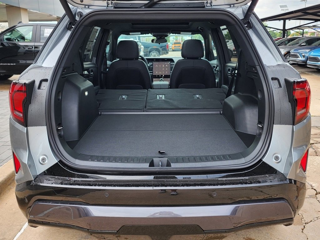 New 2026 GMC Terrain AT4 w/ Convenience Package III image 51