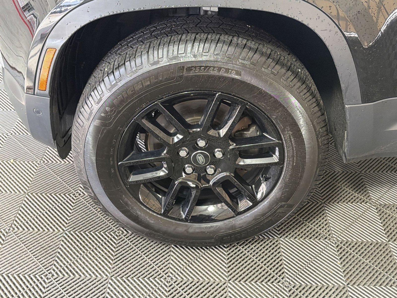 Used 2023 Land Rover Defender 110 S image 12