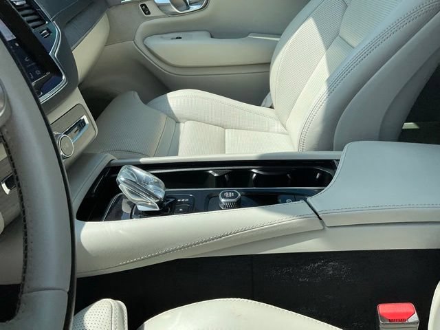 Certified 2023 Volvo XC90 B6 Ultimate w/ Protection Package AWD/4WD image 19