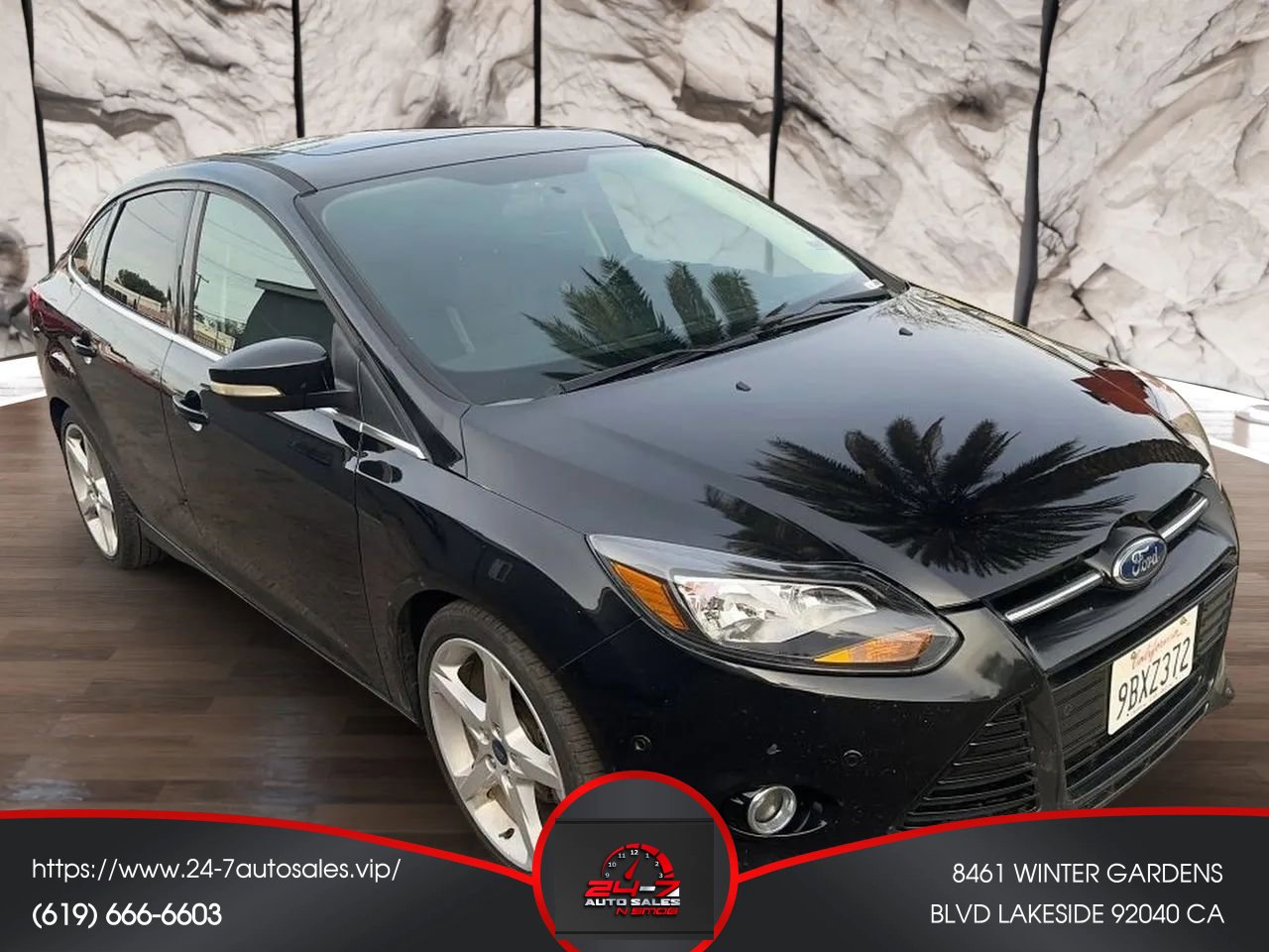 Used 2013 Ford Focus Titanium w/ Titanium Handling Pkg FWD image 7