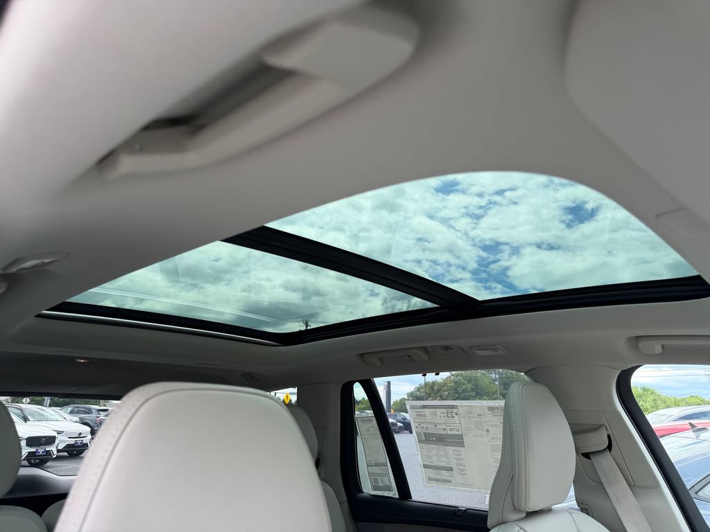 New 2026 Volvo XC90 B6 Ultra AWD/4WD image 10