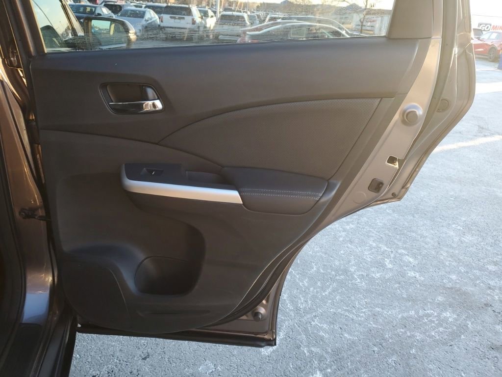 Used 2016 Honda CR-V Touring image 29