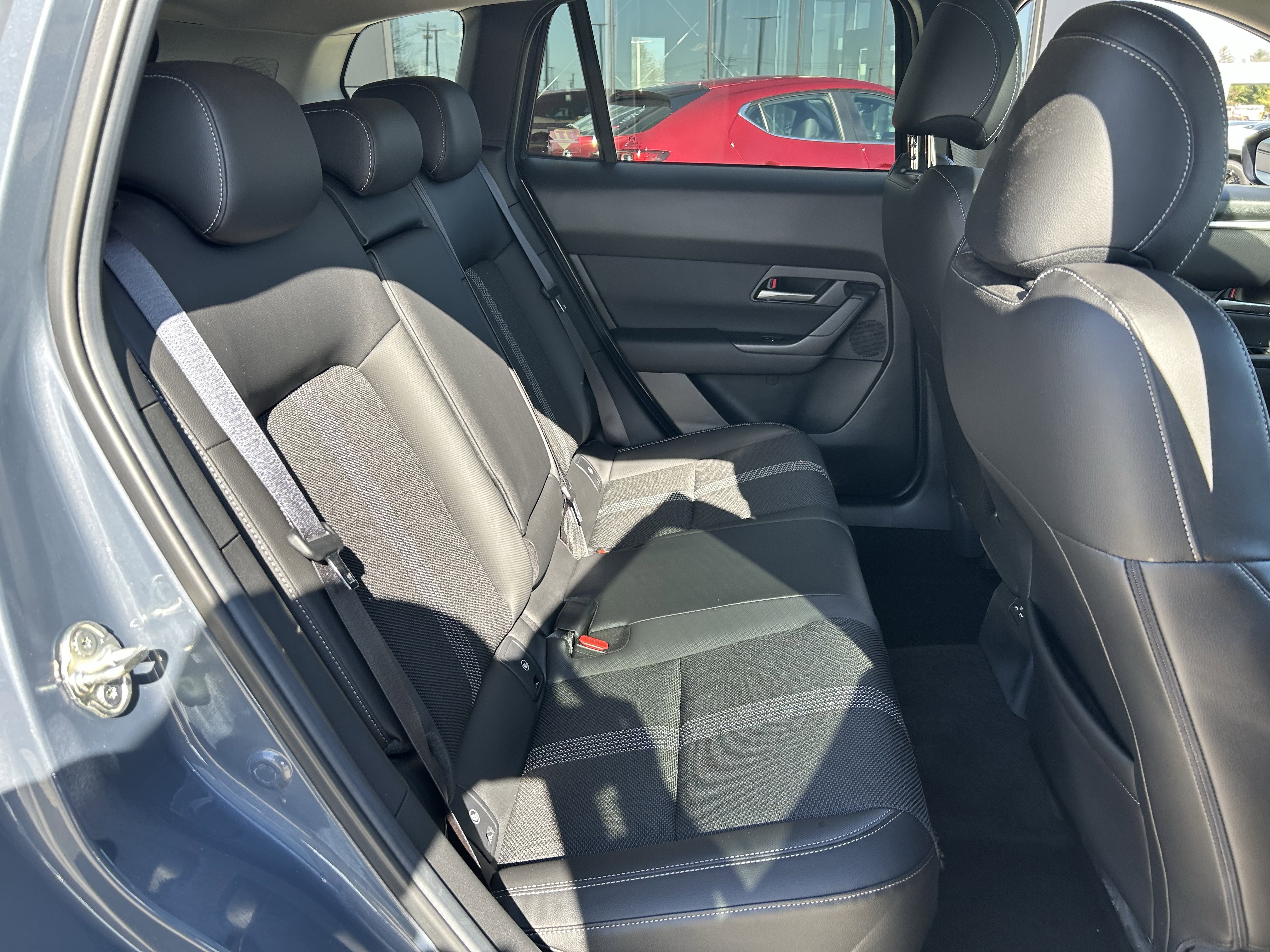 Used 2024 MAZDA CX-50 AWD 2.5 S w/ Cargo Package image 26