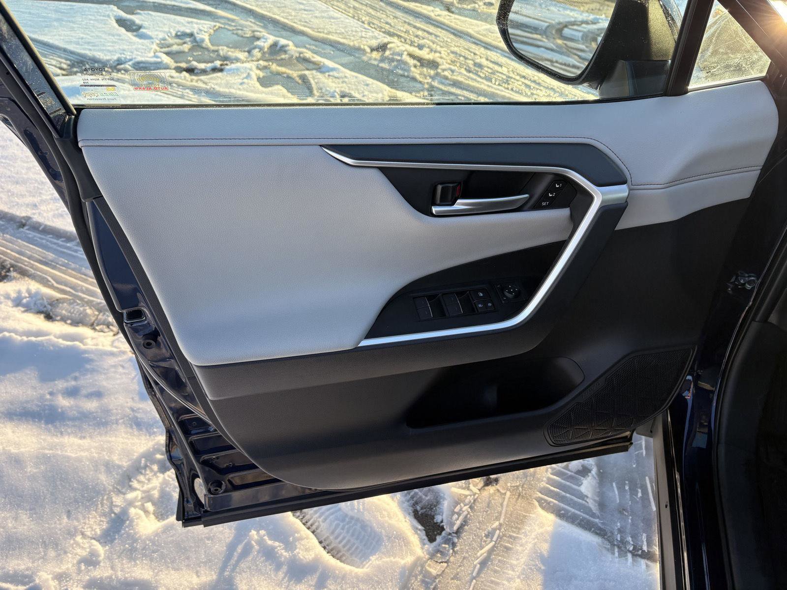 Used 2024 Toyota RAV4 Limited image 3