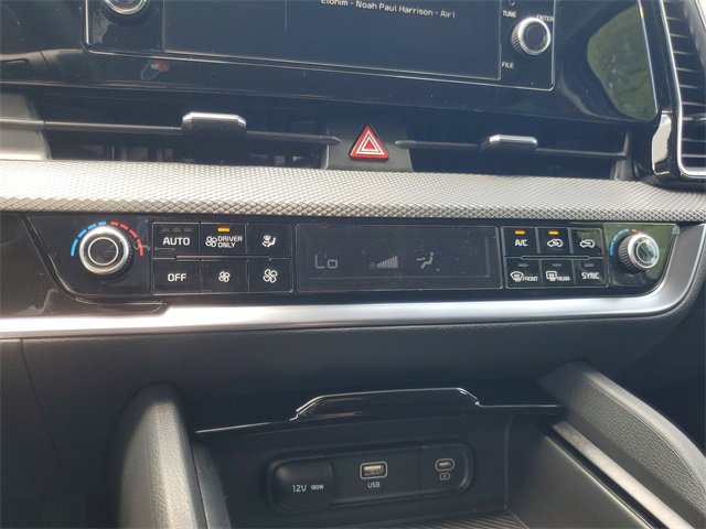 New 2025 Kia Sportage LX image 23