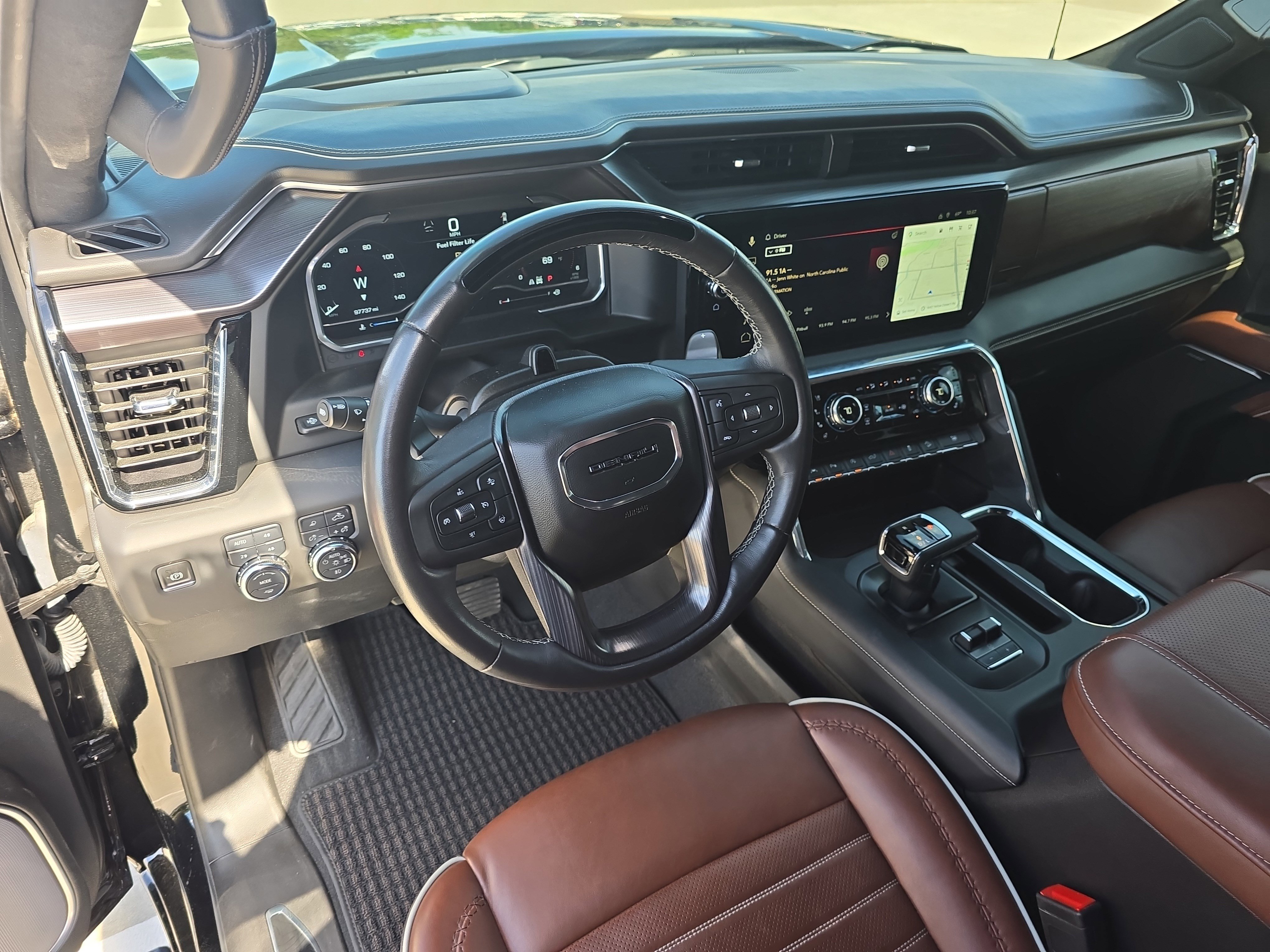 Used 2024 GMC Sierra 1500 Denali Ultimate AWD/4WD image 16