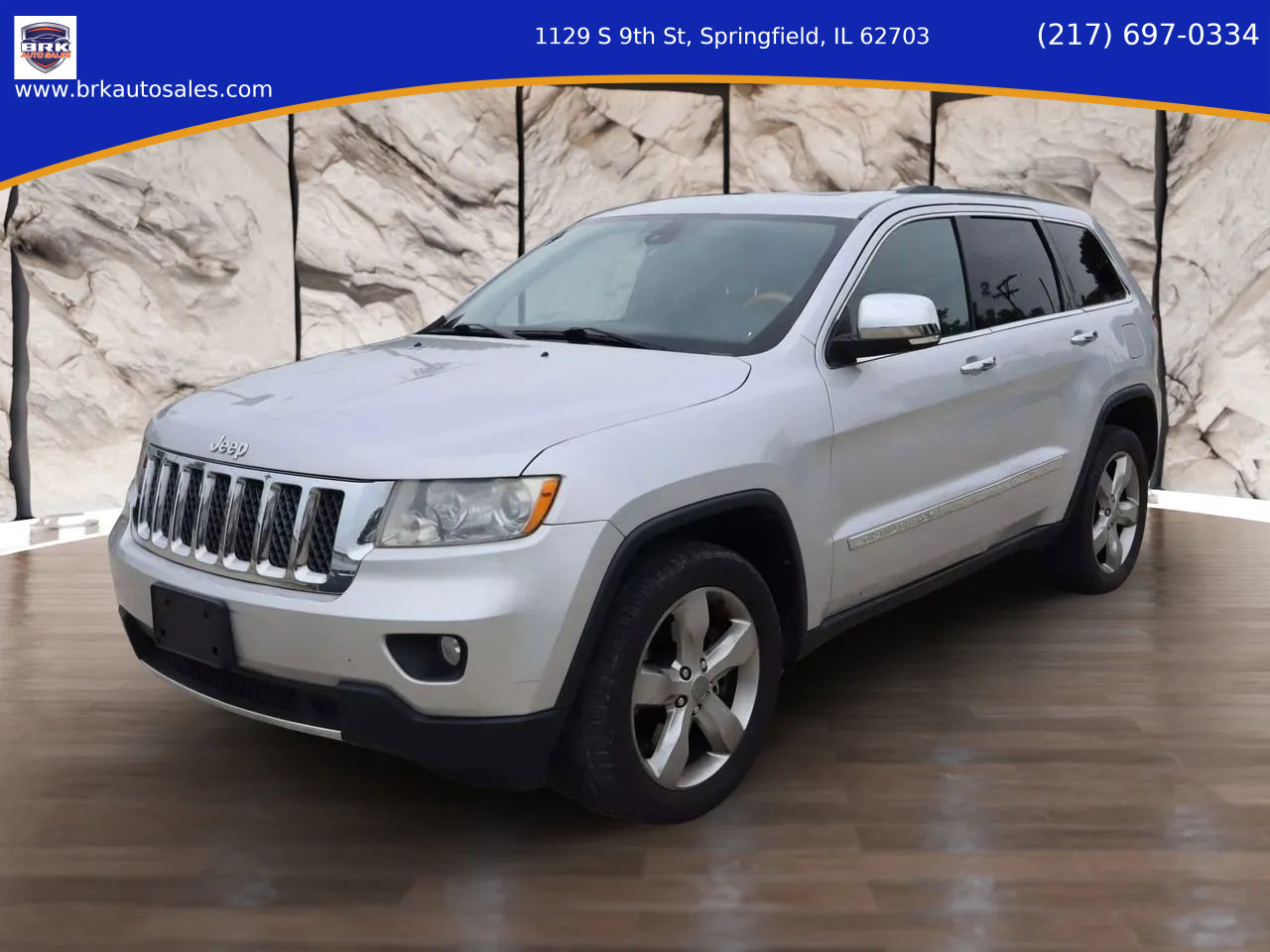 Used 2012 Jeep Grand Cherokee Overland image 1