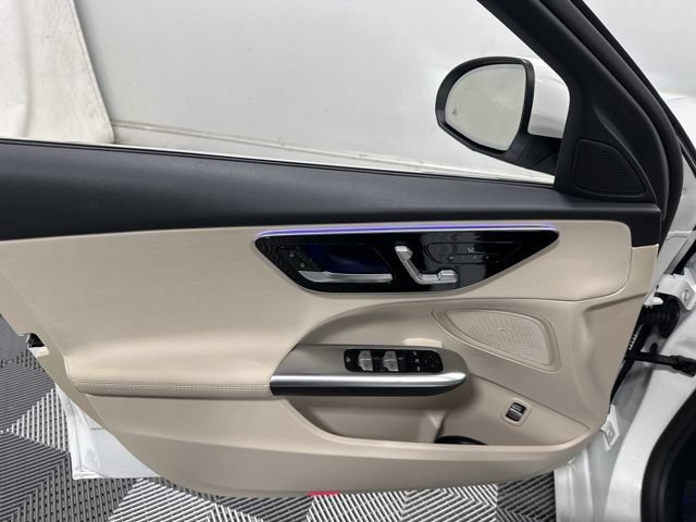 Used 2025 Mercedes-Benz C 300 4MATIC Sedan image 14