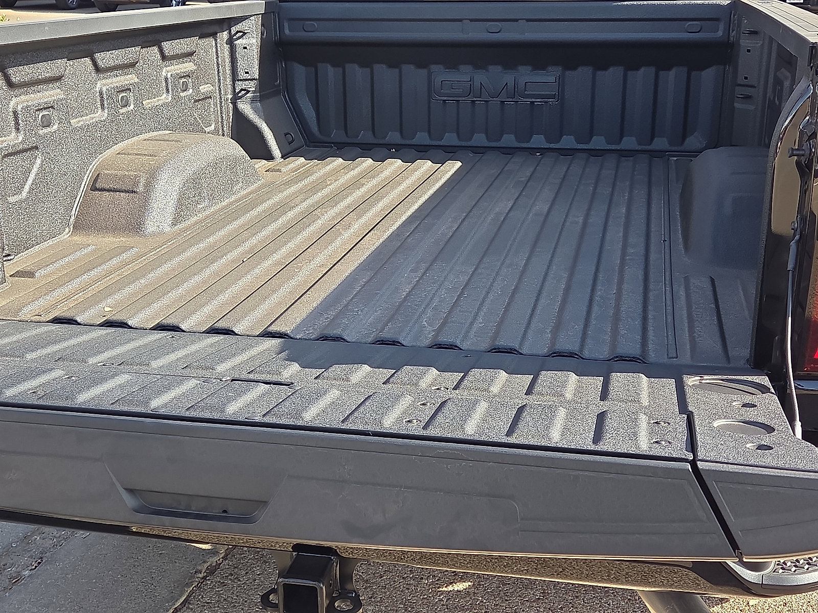 New 2026 GMC Sierra 2500 Denali w/ Denali Reserve Package image 6