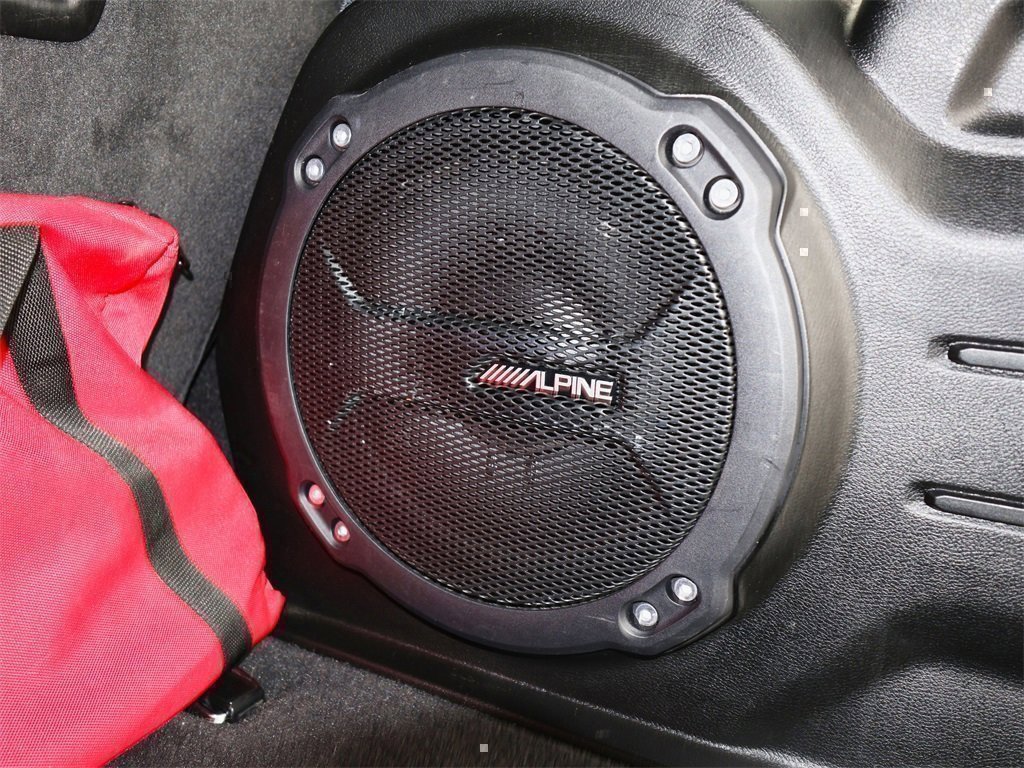 Used 2023 Jeep Wrangler Sahara image 13