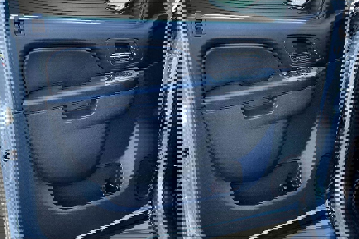 Used 2013 Chevrolet Suburban LT w/ Suspension Package, Off-Road image 19