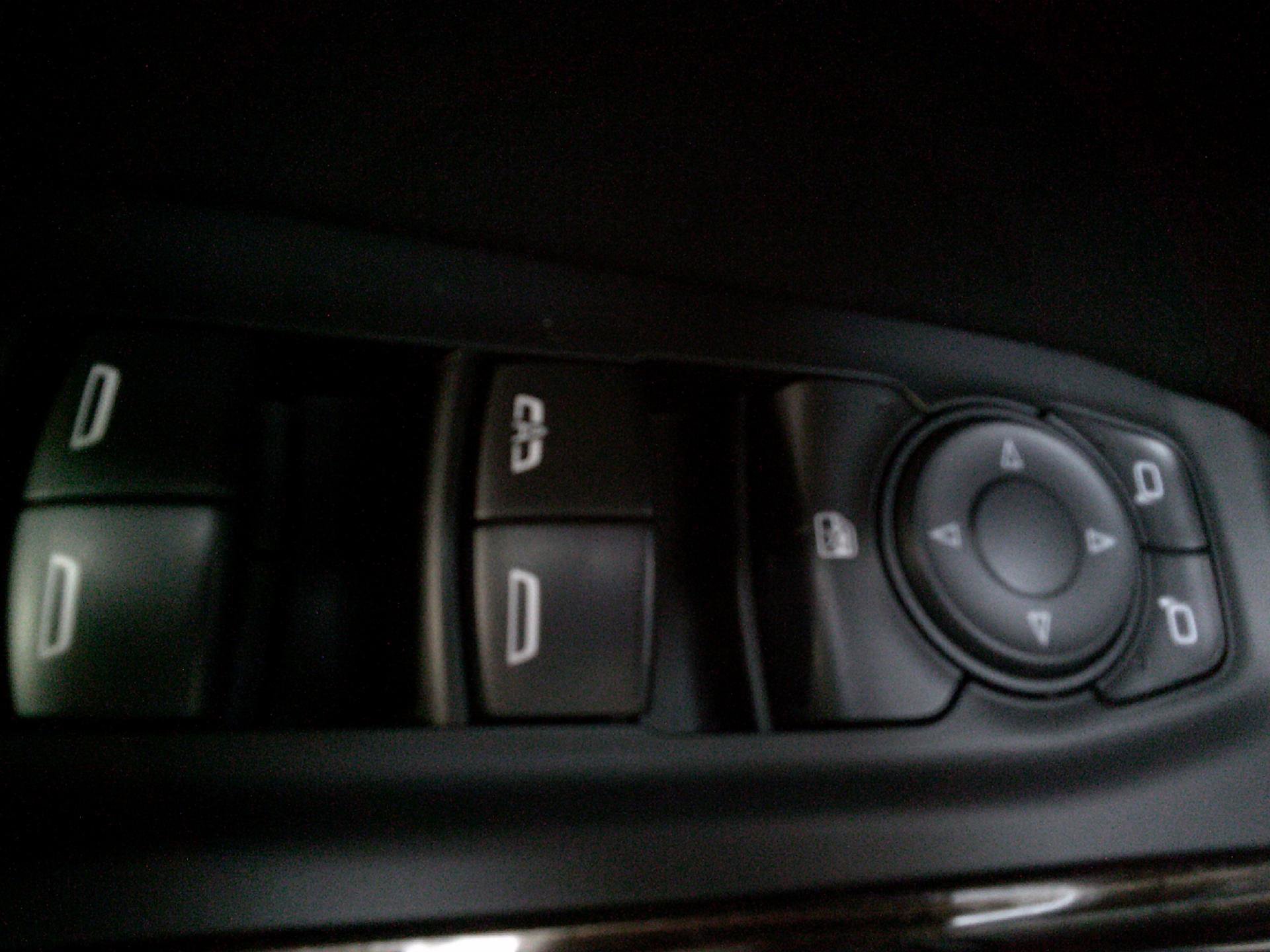 Used 2021 GMC Sierra 1500 Elevation image 13