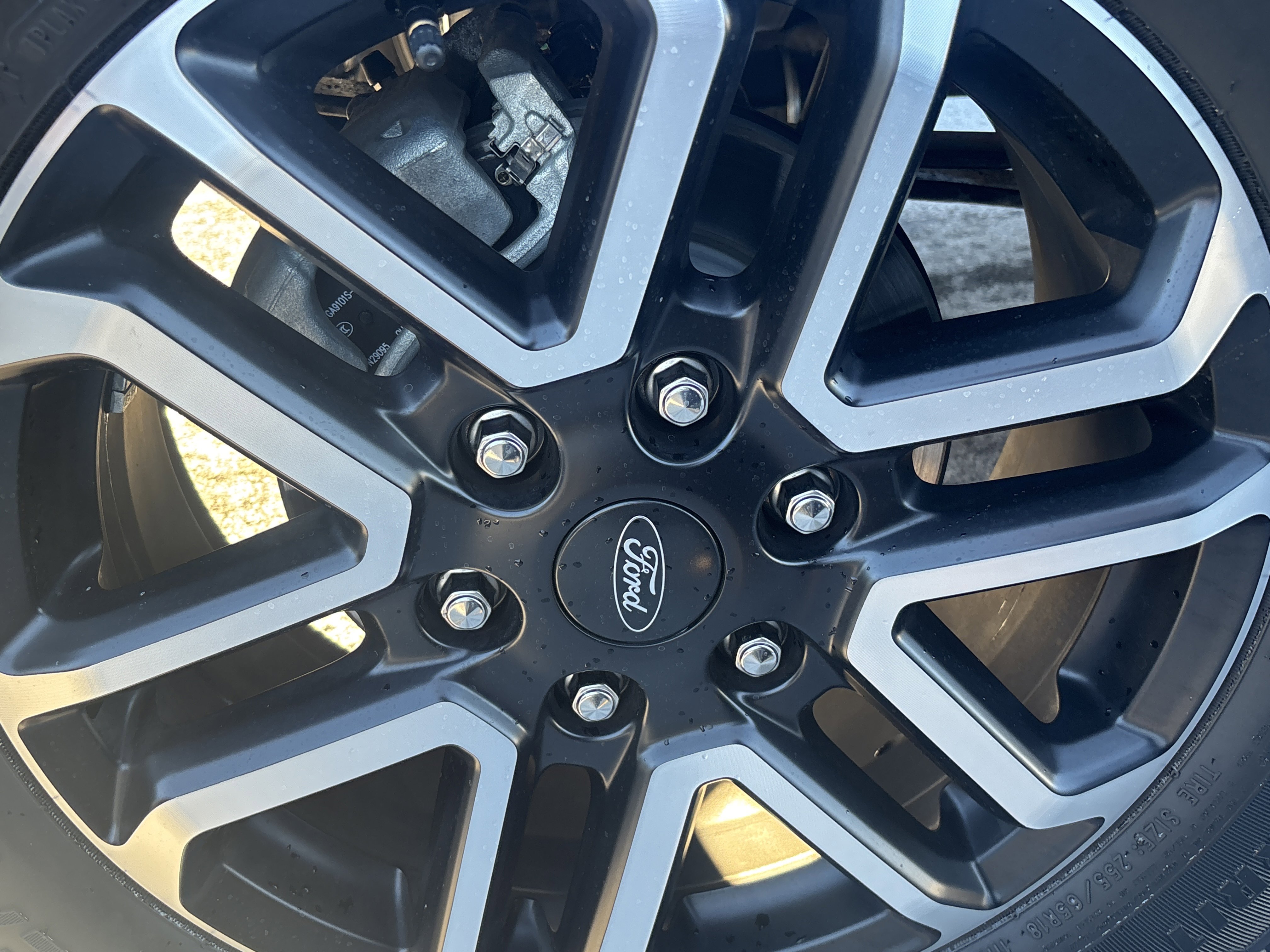 Used 2025 Ford Ranger Lariat w/ Trailer Tow Package image 26