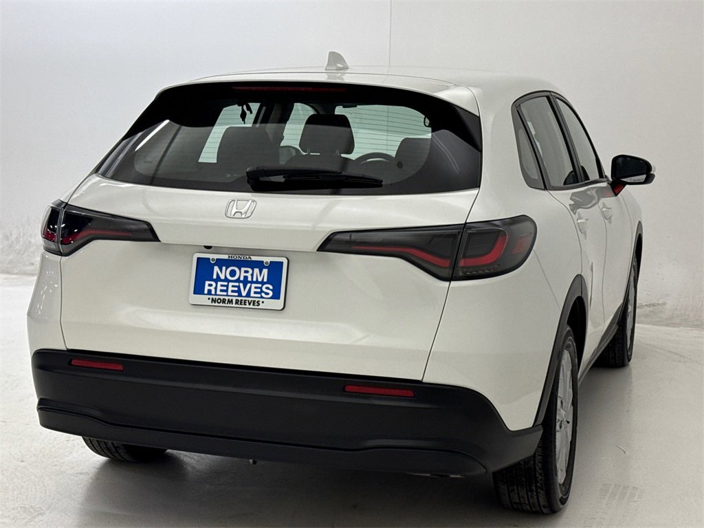 Certified 2023 Honda HR-V LX image 10