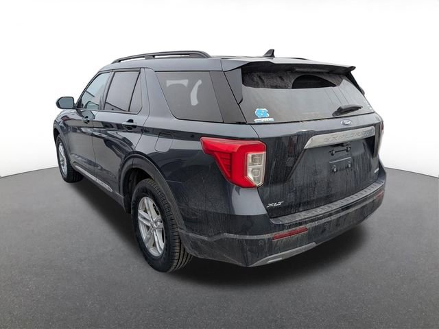 Certified 2023 Ford Explorer XLT w/ Equipment Group 202A image 3