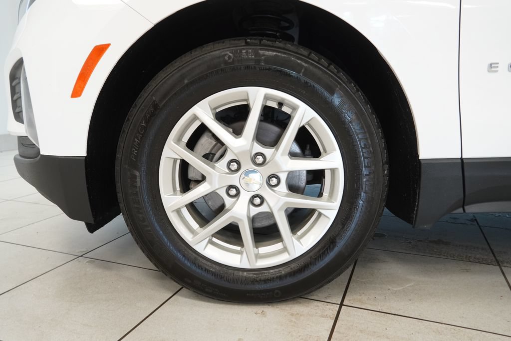 Used 2024 Chevrolet Equinox LT FWD image 17