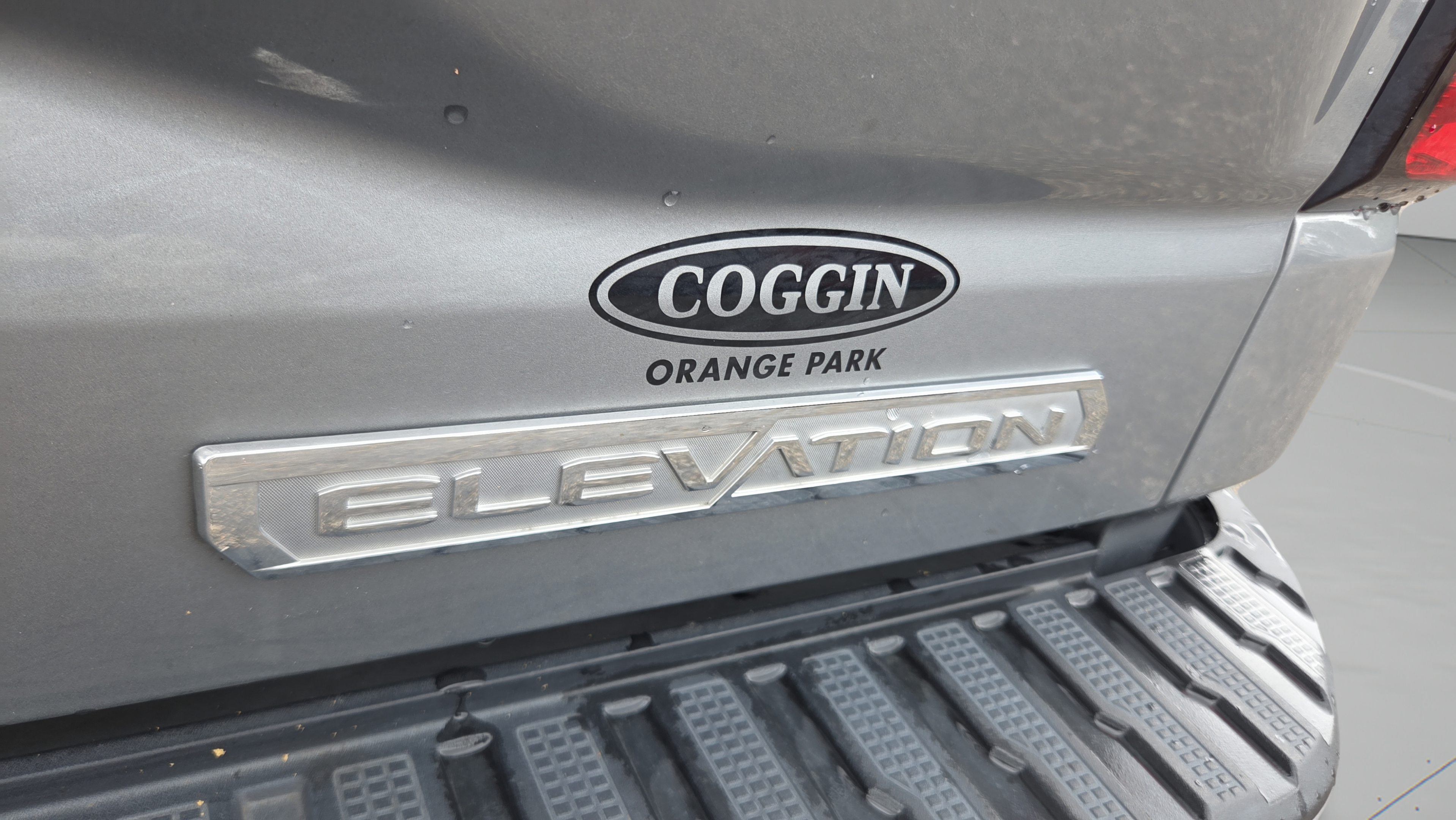 Used 2024 GMC Sierra 1500 Elevation AWD/4WD image 32