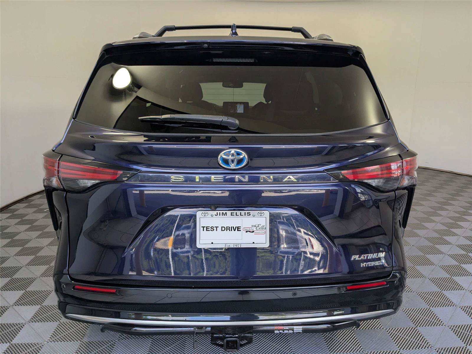 Certified 2022 Toyota Sienna Platinum FWD image 6